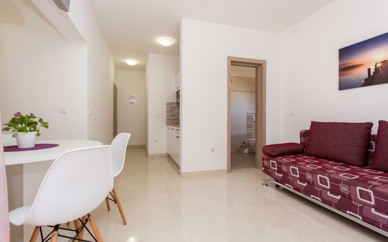 Apartments Mira Baška Exterior foto